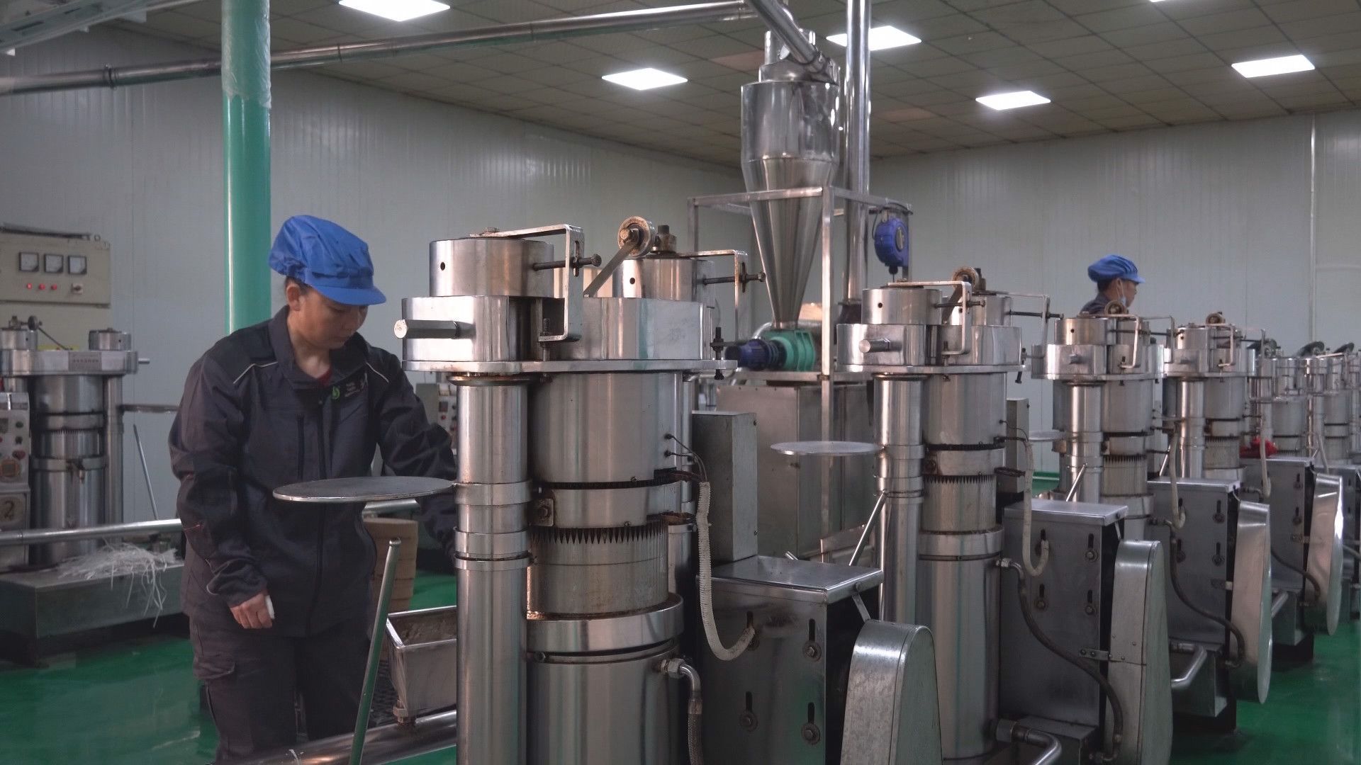9.2億美元！襄州藥品零售出口領跑全市，外貿成績單璀璨奪目
